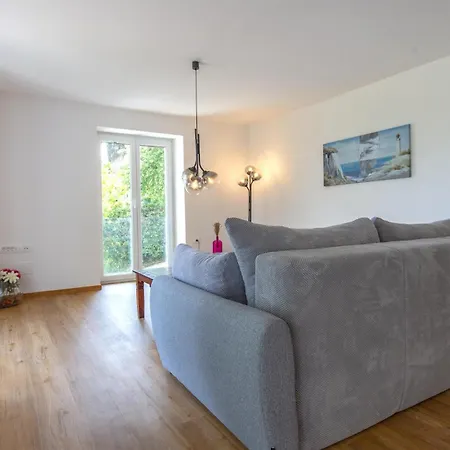 Gorgeous In With Kitchen Daire